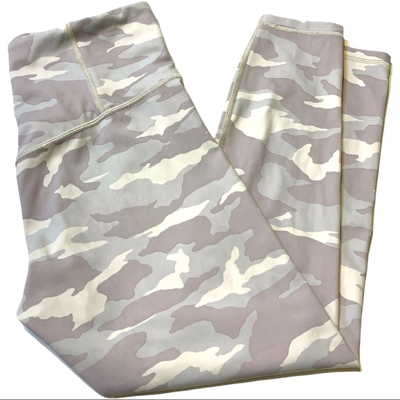 Athlete Elation Camo 7/8 Tights - Picture 2 of 13